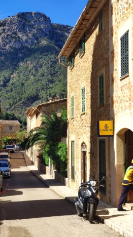 Correos en Deià