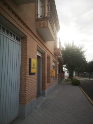 Correos en Yuncler