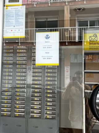 Oficina de Correos en Sant Boi de Llobregat
