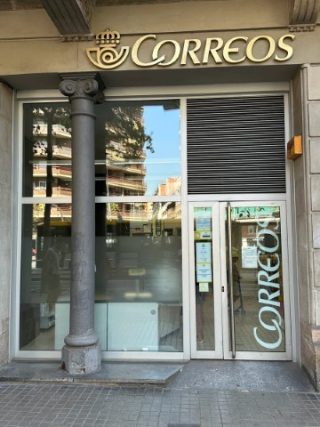 Oficina de Correos en Barcelona (08004)