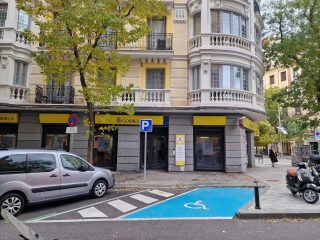 Oficina de Correos en Madrid (28010)