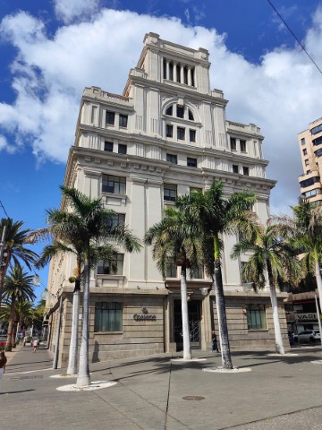 Oficina de Correos en Santa Cruz de Tenerife