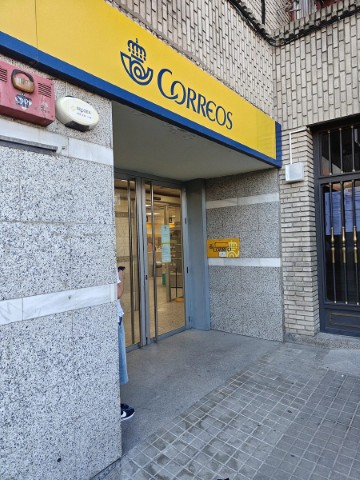 Oficina de Correos en Madrid (28011)