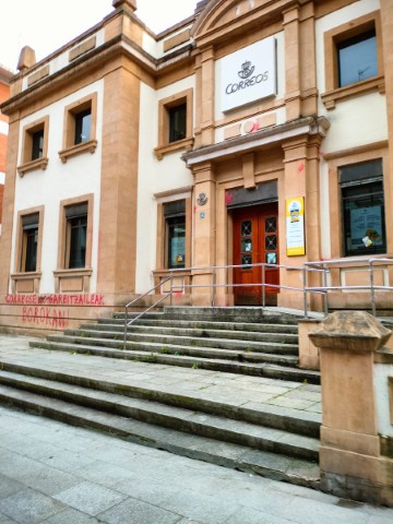 Oficina de Correos en Algorta